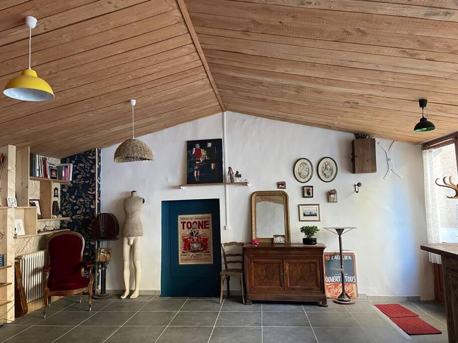 Loft-atelier A *
